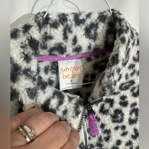 Jumping Beans Black & White Leopard Print Soft Faux Fur Sweatshirt Girls Size 8 - Picture 5 of 7
